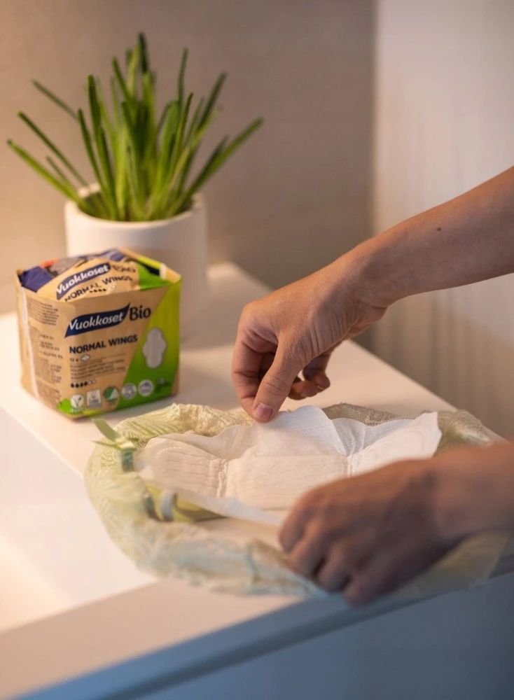Vuokkoset Organic* higieniniai įklotai su sparneliais, normalūs, 2 vnt. pakuotėje, 2 x 12 vnt.
