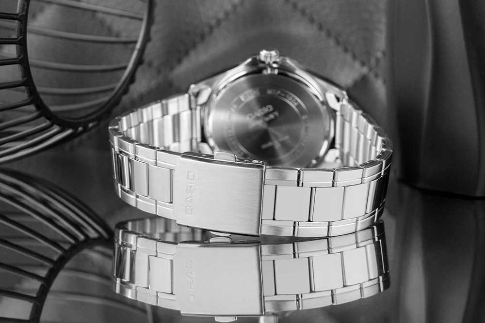 Laikrodis Casio MTP-1384D-1AVEF