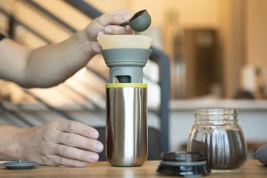 Wacaco Cuppamoka nešiojamas kavos aparatas