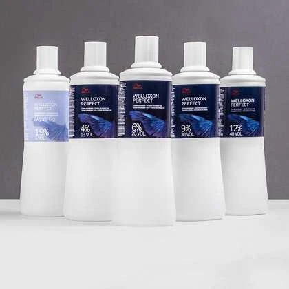 „Wella Professionals Welloxon Perfect“ plaukų oksidantinis losjonas 12 %, 40 tūrio, 60 ml