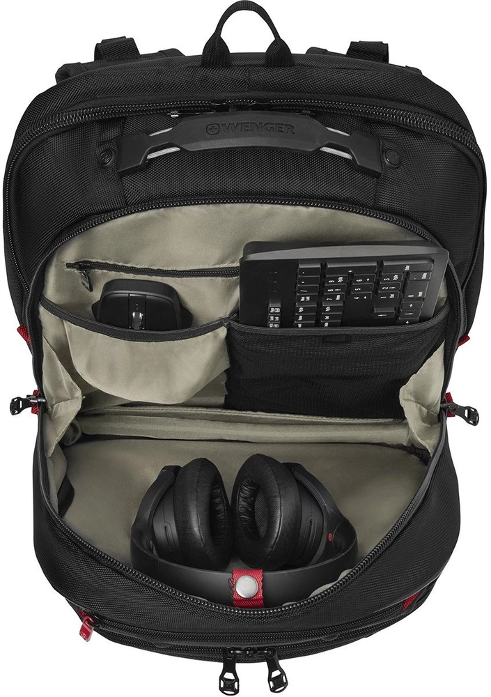 Wenger Carbon Pro 15.6" juoda