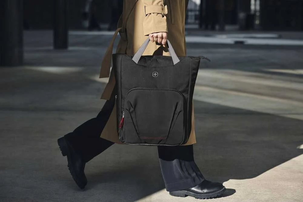 Wenger Wenger Motion Vertical Tote juodas