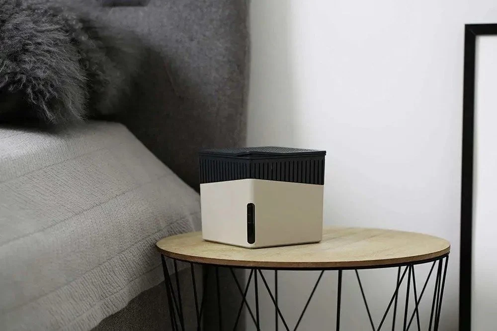 Sausintuvas Drėgmės sugėriklis iš atmosferos, džiovinimo įrenginys - palaiko iki 40 m3 oro, 13 x 13 x 13 cm, WENKO