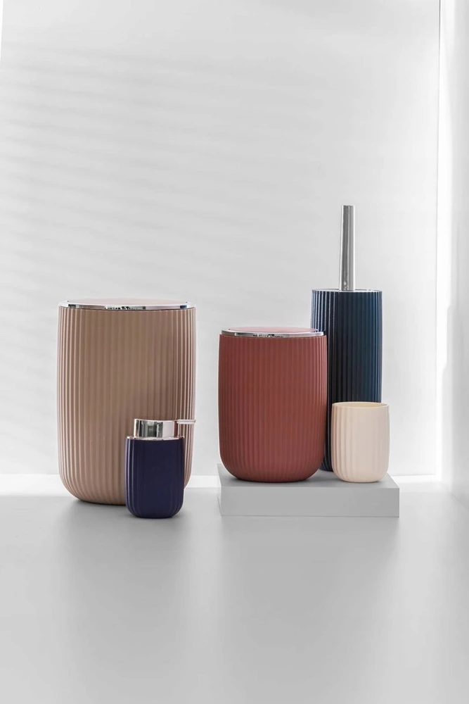 AGROPOLI, WENKO dantų šepetėlio konteineris