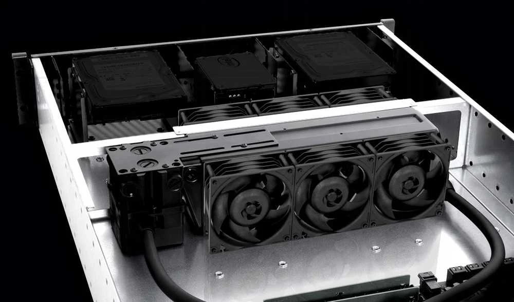 ARCTIC S8038-7K serverio korpuso ventiliatorius 7000rpm PWM 80mm VERTĖ 4vnt.