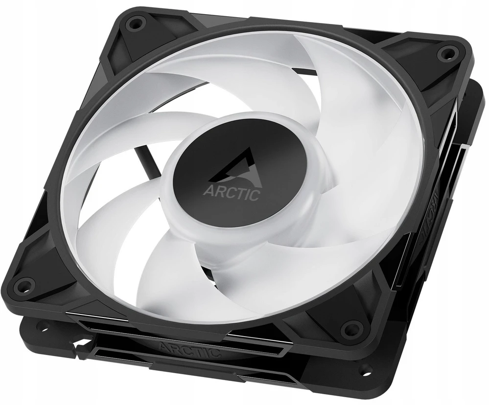 ARCTIC P14 Pro A-RGB PWM-korpuso ventiliatorius – 3er-Pack, 140mm, juodos spalvos