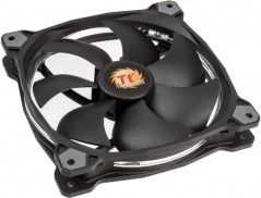 THERMALTAKE Riing 14 LED RGB rinkinys iš 3 didelio našumo korpuso ventiliatorių 3 dalys 140x140x25mm RGB LED triukšmas 28,1 dBA su LNC
