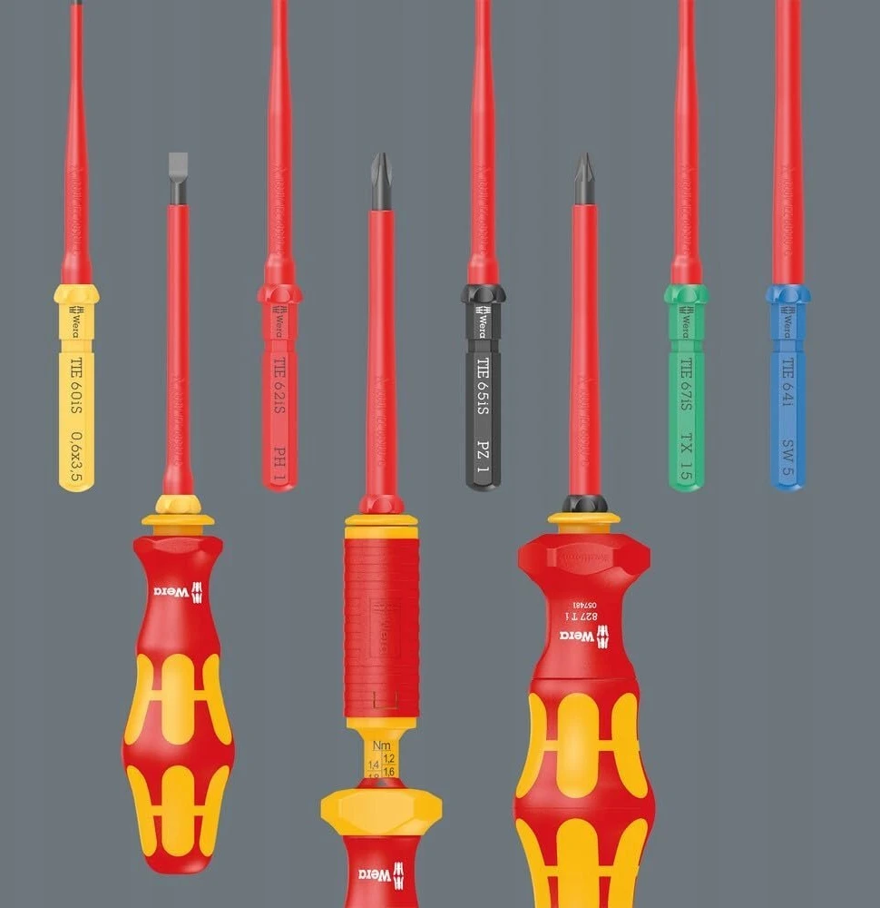Atsuktuvų komplektas Wera Kraftform Kompakt VDE 18 Universal 2 Tool Finder; 18 vnt.