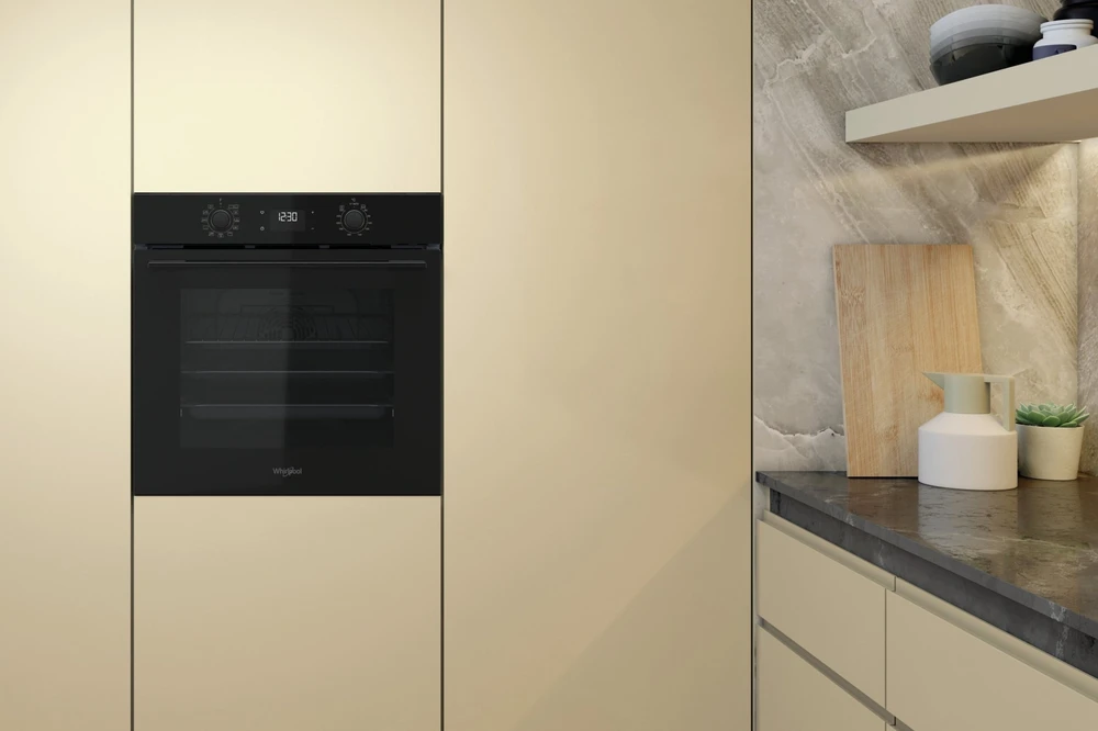 Orkaitė Whirlpool OMK58HU1B