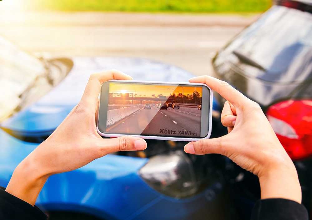 XBLITZ CAR CAMERA X4 WI-FI