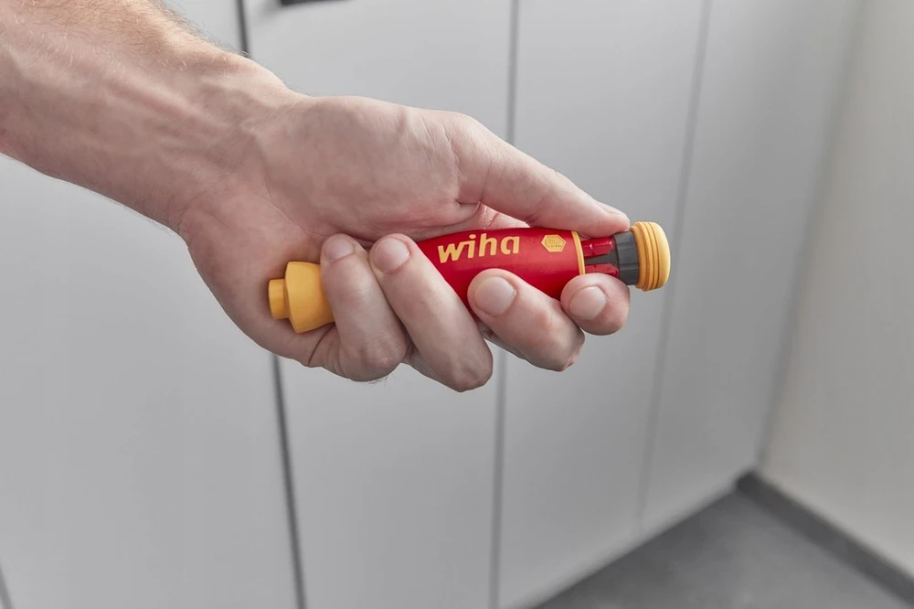 Atsuktuvas su antgaliais (4 vnt.) WIHA PocketMax® 1000V, Elektrikams