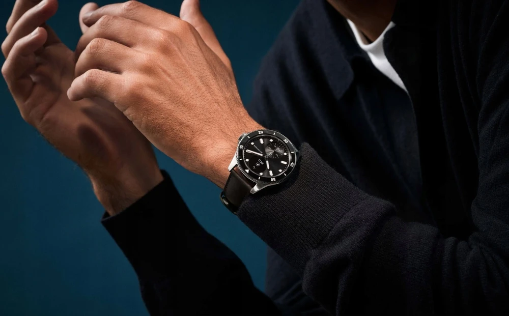 Išmanusis laikrodis Withings Scanwatch Nova 42mm Juodas