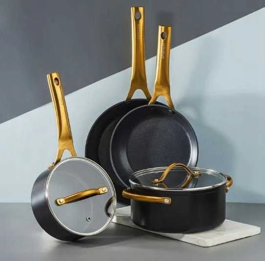 WMF Puodas aluminiowy su dangteliu Royal 24 cm 4,6 l AMBITION