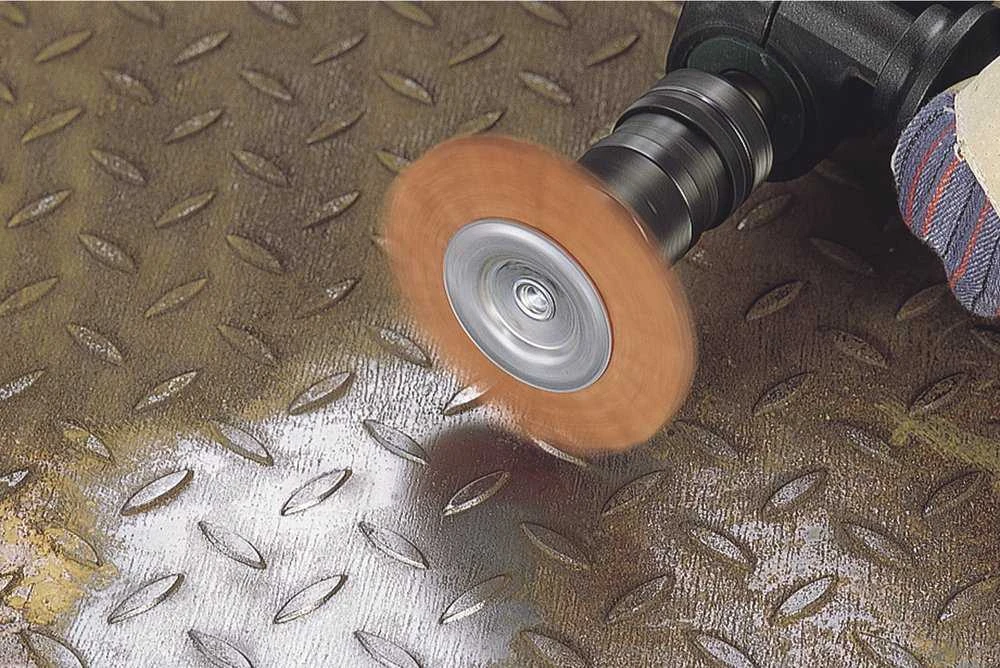 WOLFCRAFT NAILONINIS DISKINIS ŠEPETĖLIS 100mm BOTAS 6mm