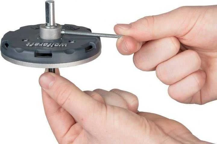 Grąžtas Wolfcraft Wolfcraft reguliuojamas skylės pjūklas - elektros instaliacija 35-83 mm