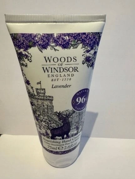 Woods Of Windsor Lavender maitininantis Hand Kreminis, 75 ml