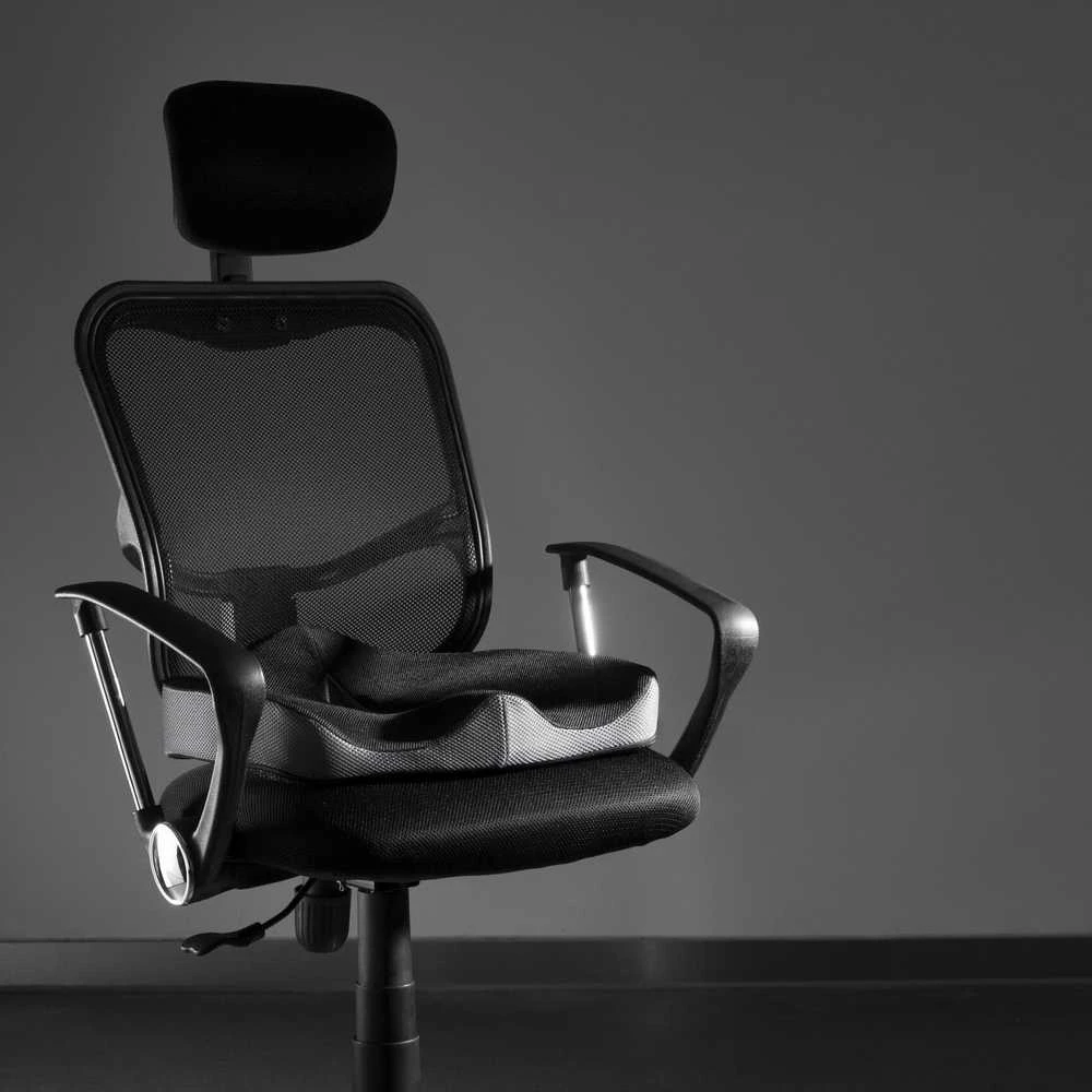 WP Ortopedinė pagalvė, slėgiui atsparus plastikinis antgalis, ergonomiška, juoda, Powerton