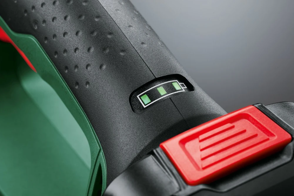 Bosch UniversalSaw 18 be akumuliatoriaus ir kroviklio Akum.siaurapjūklis