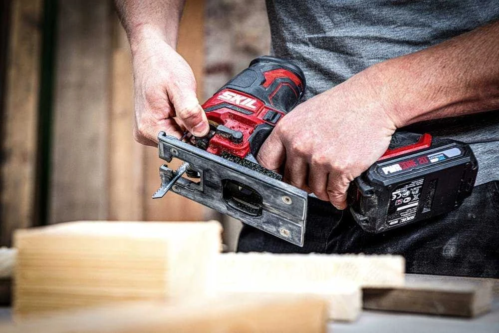 Sourcing Akumuliatorinis siaurapjūklis Skil 3440CA; 20 V (be akumuliatoriaus ir pakrovėjo)