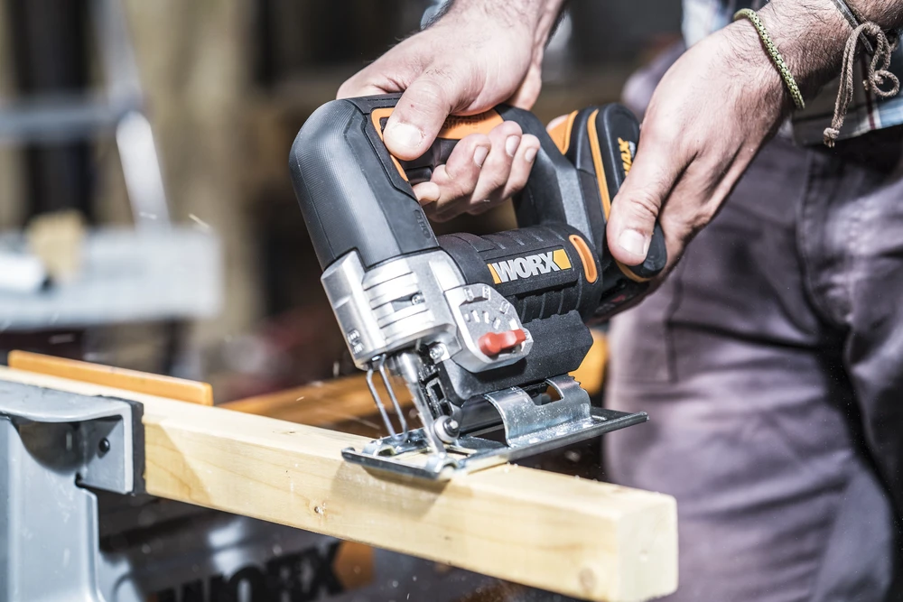 Siaurapjūklis WORX WX543.9 (be akum.)
