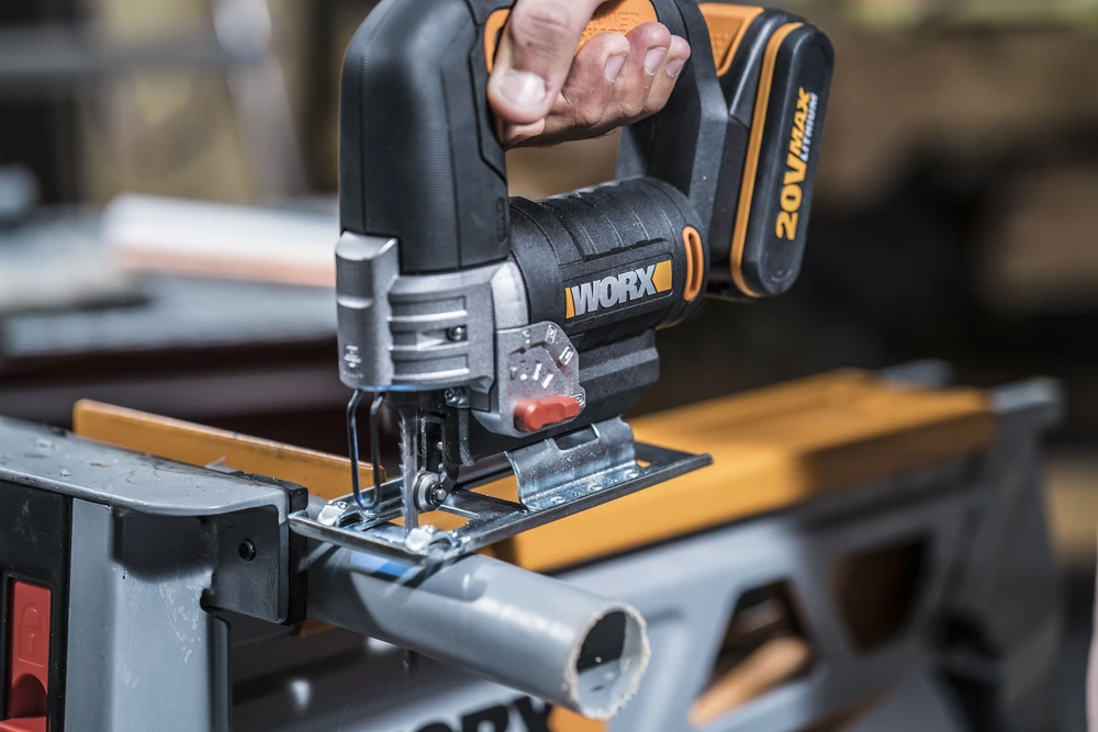 Siaurapjūklis WORX WX543.9 (be akum.)