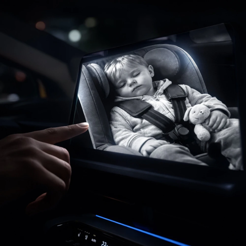 „Xblitz Coco“ automobilio auklė su belaidžiu „CarPlay“ adapteriu