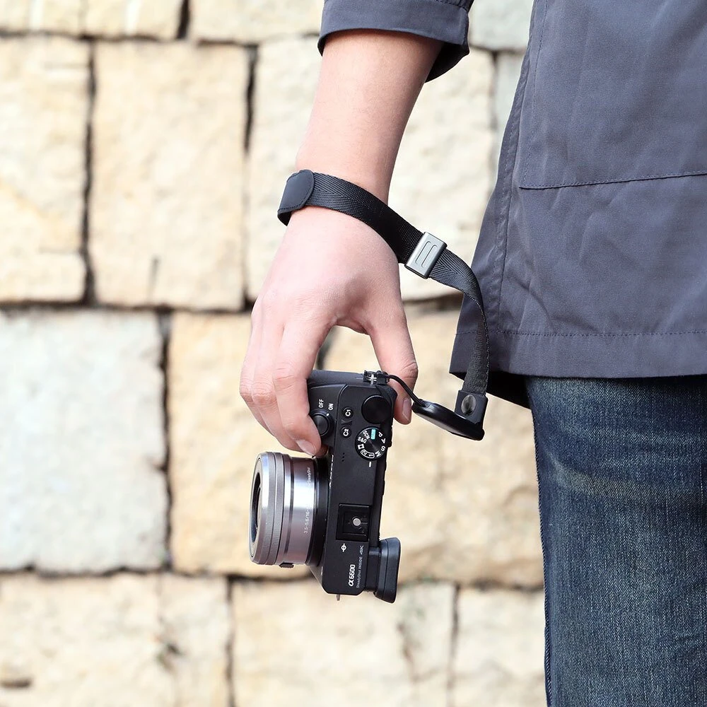 SMALLRIG 2398 WRIST STRAP FOR CAMERA