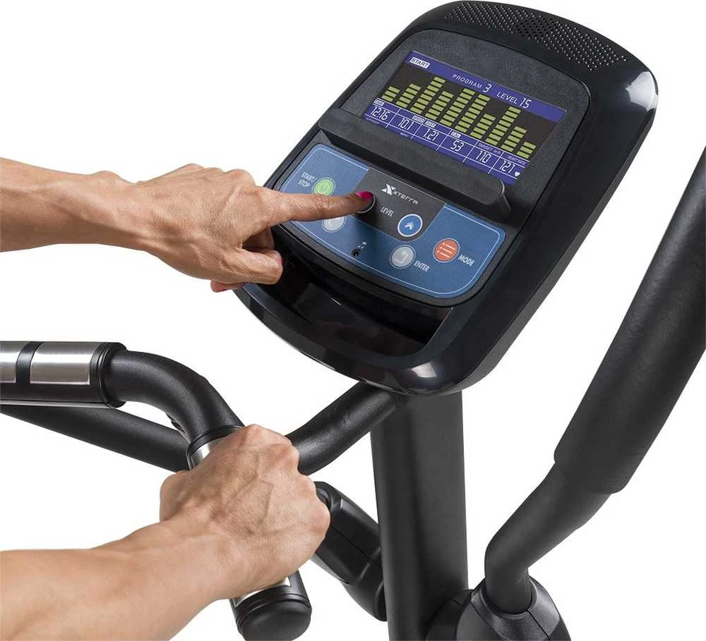 Elipsinis treniruoklis Xterra FS 3.5 su diržu