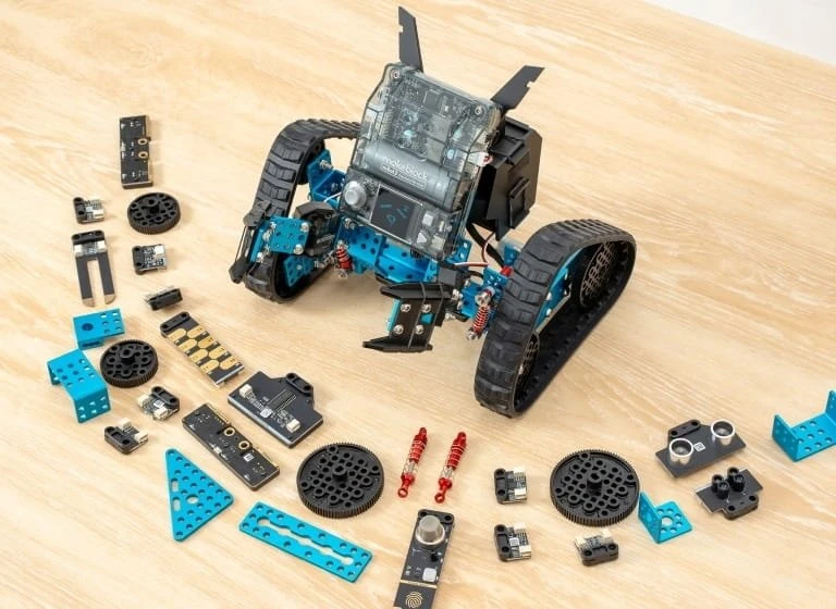Xtool Rover Robotics Add-on Pack – mBot2 roboto išplėtimo rinkinys – Makeblock P1020014