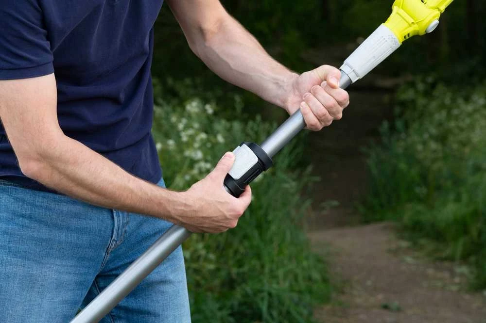 Black & Decker Genėjimo žirklės Ryobi RY18PLA-0; 18 V (be akumuliatoriaus ir pakrovėjo)