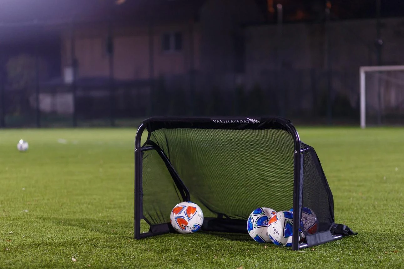 GIZA futbolo vartai 120cm x 80cm Yakimasport 100281