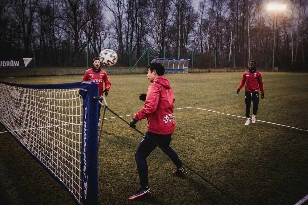 Yakimasport 100324 Natūralios Vejos Futbolo Rinkinys