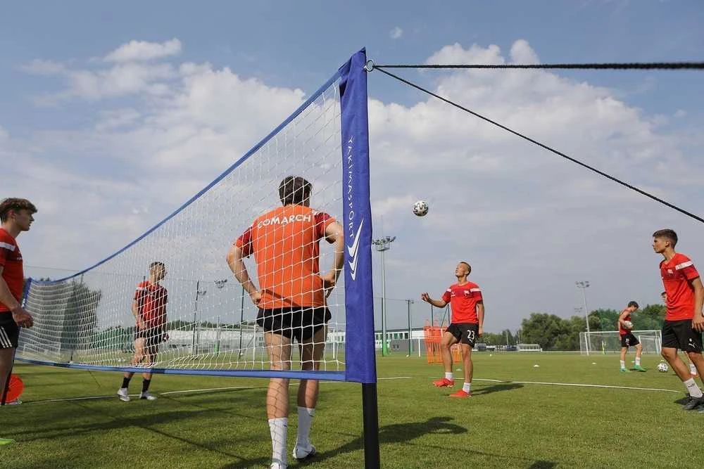 Yakimasport 100324 Natūralios Vejos Futbolo Rinkinys