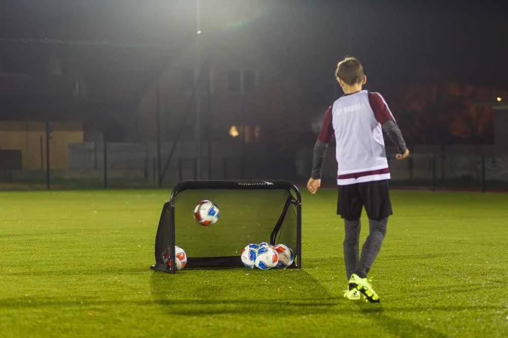 GIZA futbolo vartai 120cm x 80cm Yakimasport 100281