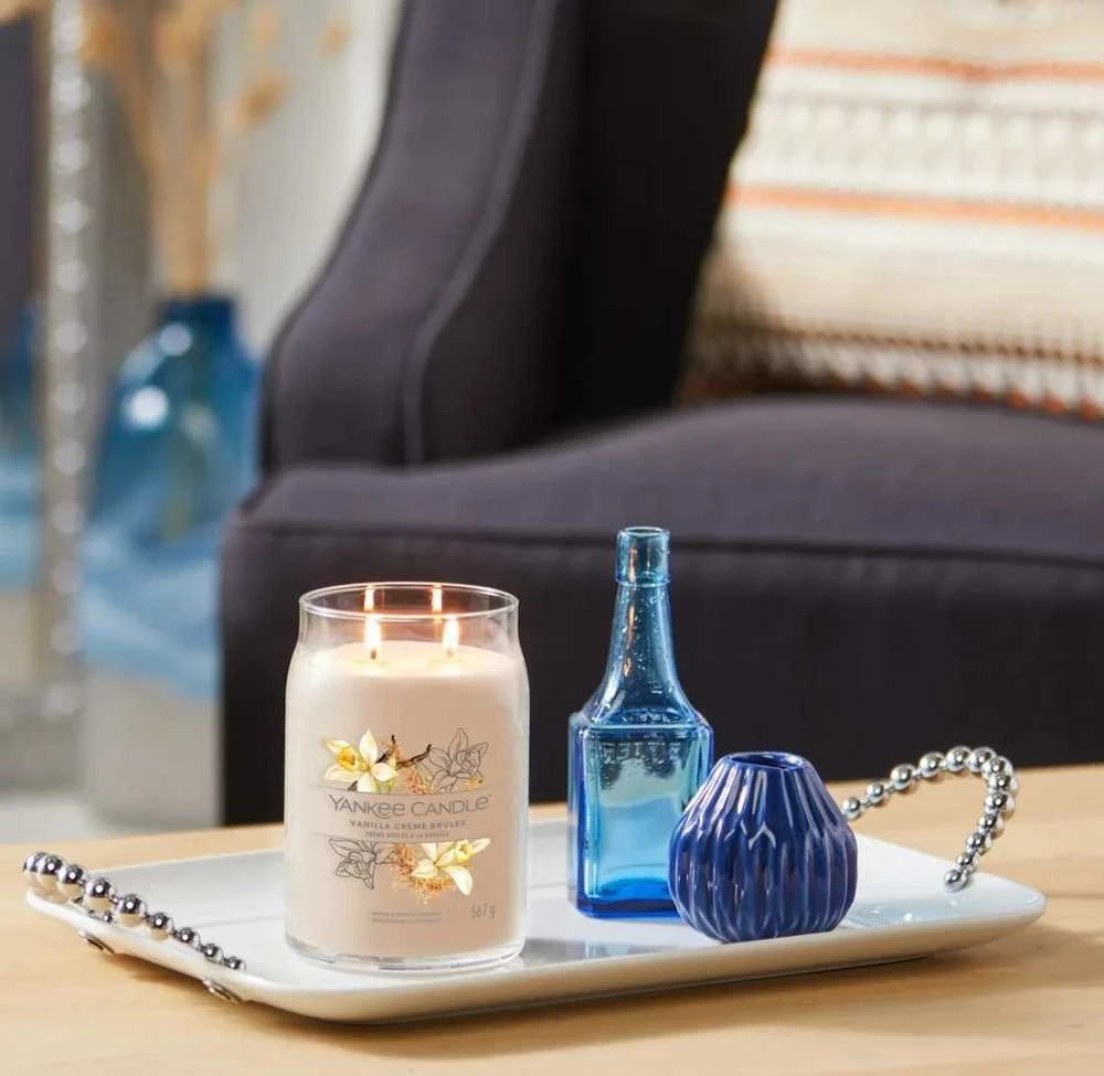 Yankee Candle Aromatinė žvakė "Signature" didelė stiklinė Vanilla Creme Brulée 567 g