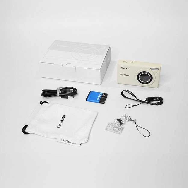YASHICA DigiMate Baltas