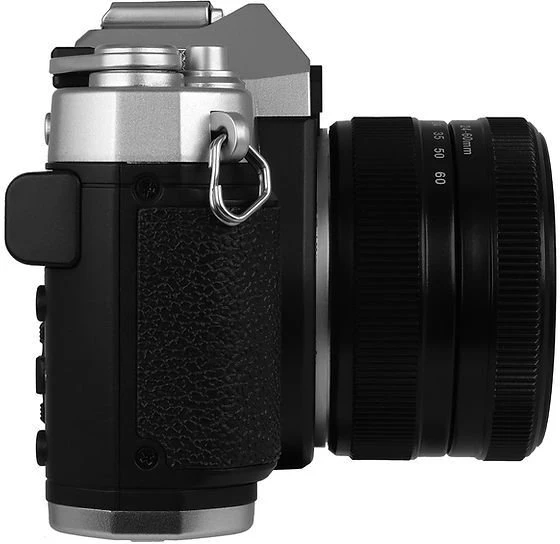 YASHICA FX-D 300 Digital Film Simulation Camera