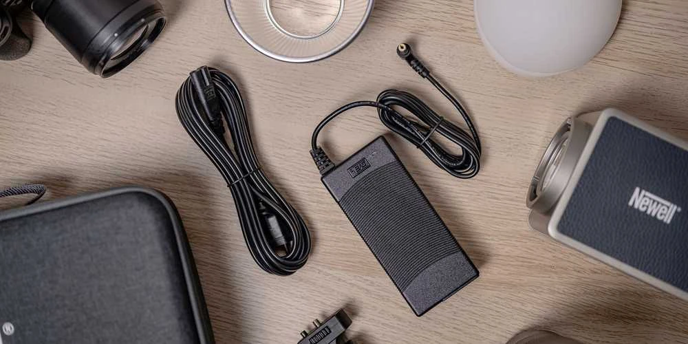 Adapteriai - „Newell“ kintamosios srovės adapteriai 19 V 4,73 A DC 5,5/2,1 mm