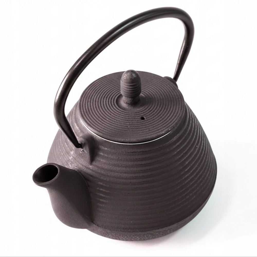 YUKI ketaus virdulys su užpilu, 1000 ml