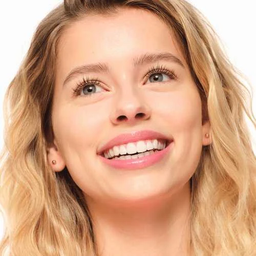 Essence Lash Without Limits Atsparus vandeniui Extreme Lenghtening & Volum Lashes Blakstienų tušas 03 Juodas, 13 ml