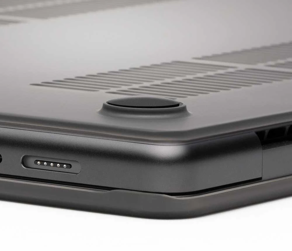 Zagg Hardshell do MacBook Air 13" M2 (2022) / M3 (2024) / M4 (2025) smoke