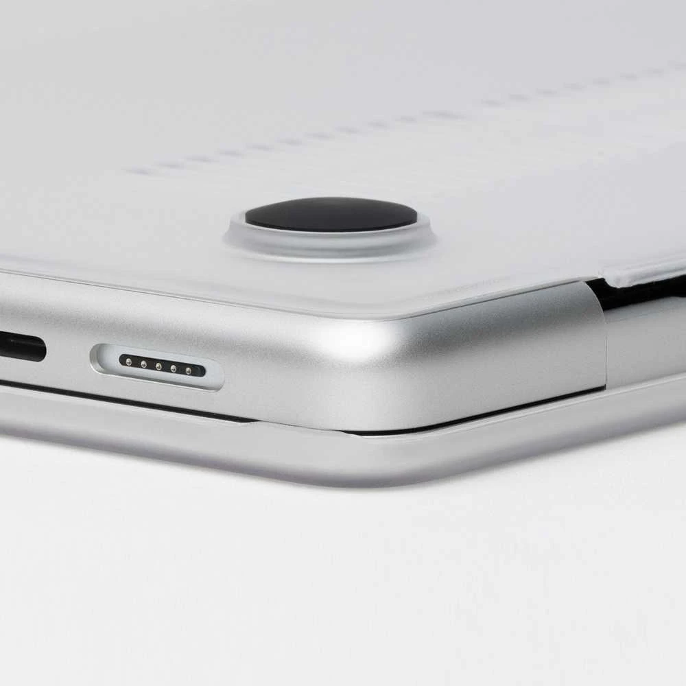 ZAGG kietas apsauginis dėklas „MacBook Pro 16“ M1 / M2 / M3 / M4“ (skaidrus)