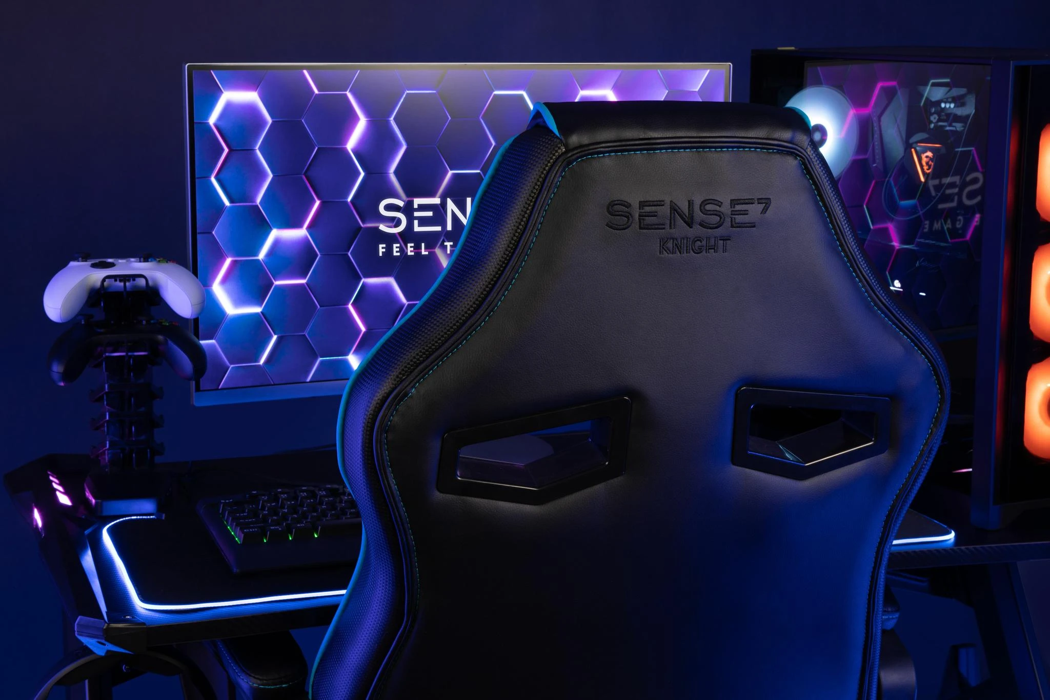 Žaidimų kėdė SENSE7 Knight, Mėlyna (odinė)