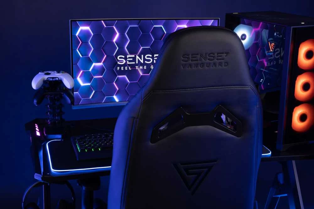 Žaidimų kėdė SENSE7 Vanguard, Juoda (medžiaginė)