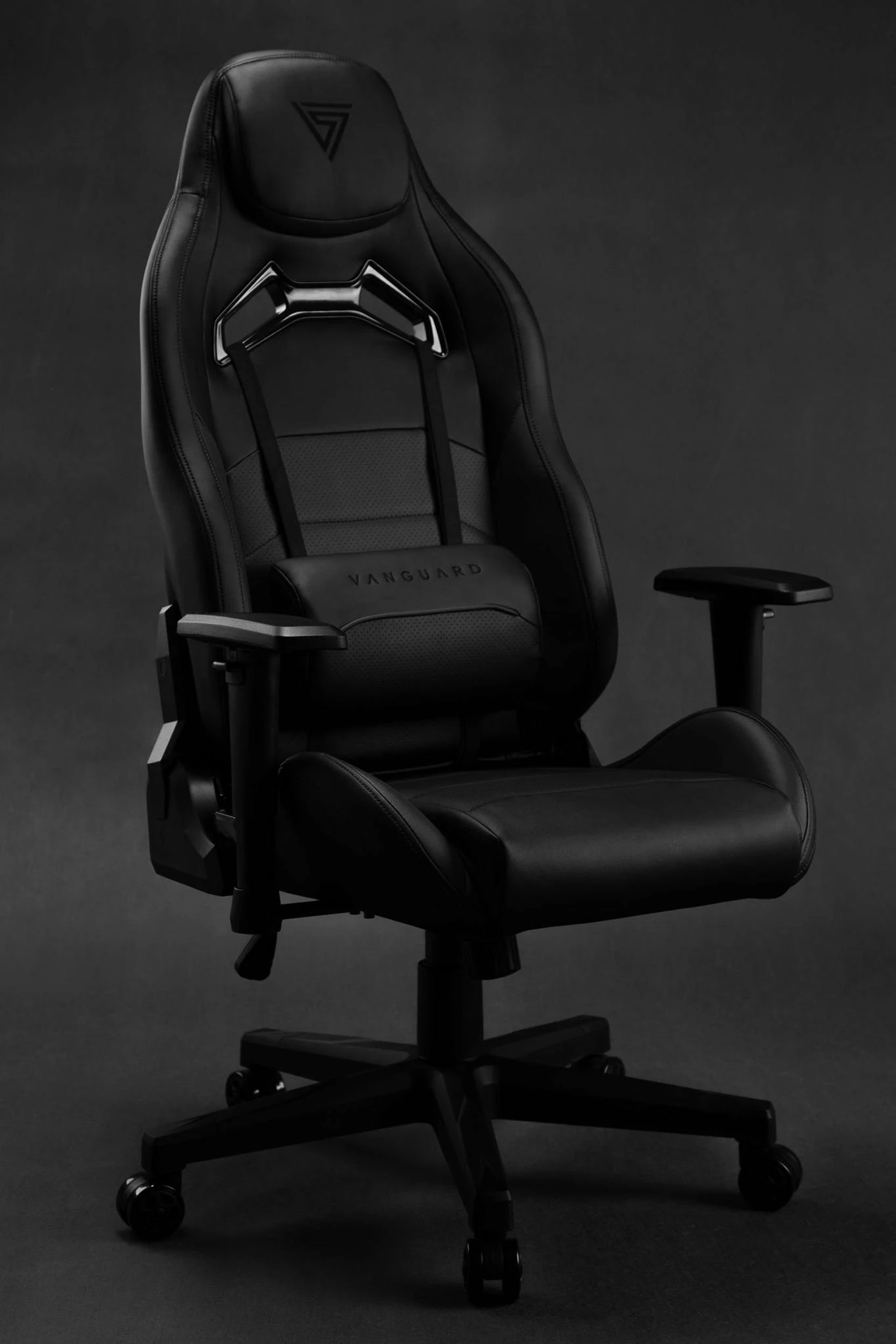 Žaidimų kėdė SENSE7 Vanguard, Juoda (odinė)