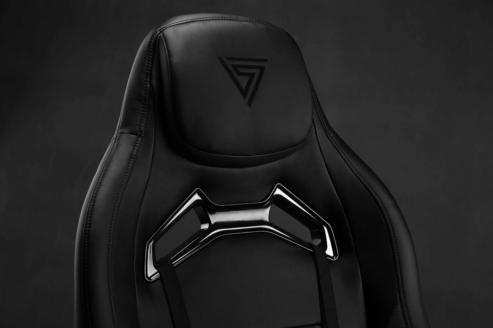 Žaidimų kėdė SENSE7 Vanguard, Juoda (odinė)