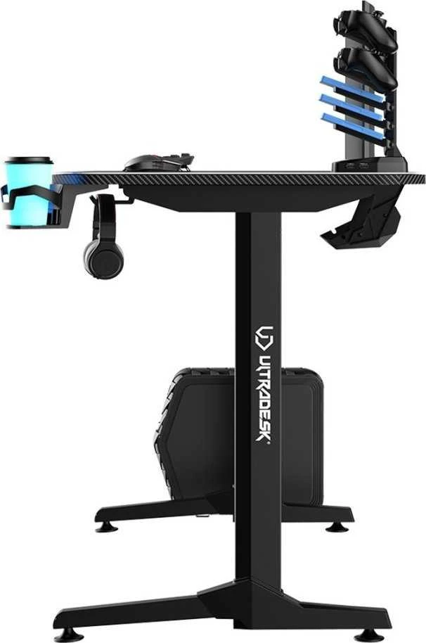 Žaidimų stalas Ultradesk Frag Gaming Desk, Juodas su juodu kilimėliu