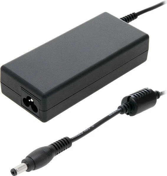 BLOW 4173 nešiojamojo kompiuterio adapteris su jungtimi