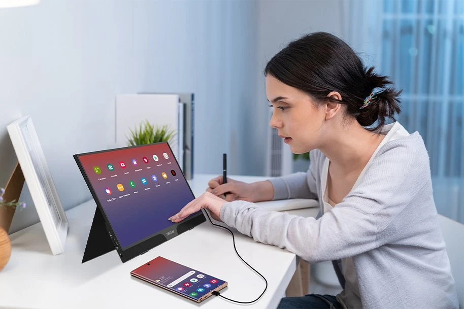 ZEUSLAP Z15ST Portable Monitorius with a 15.6" Jutiklinis ekranas