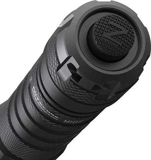 Nitecore NAUJA P30 zseblámpa, 1000lm, USB-C